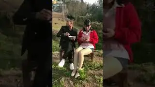 Ghar ki murghi daal baraabar