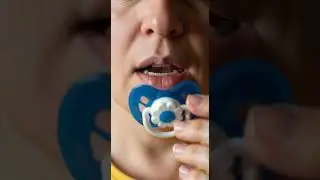 Reason why more use of a pacifier is linked to calmer babies #parentingtips #babies #pacifier