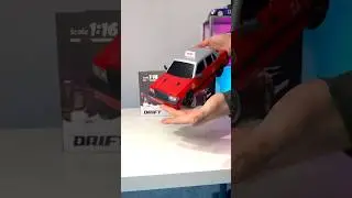 This RC Drift Taxi is awesome! Rear wheel drive, big steering angle and adjustable gyro.