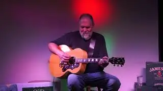 Eric Petersen at the Sunday Pub Sessions on 6-5-2020 in 4K