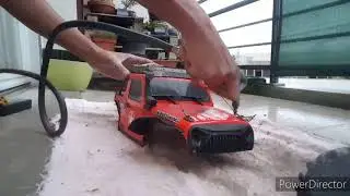Comment nettoyer son crawler après une sortie boueuse