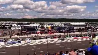 Engines start at GoBowling.com 400