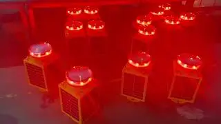 Solar Power Low Intensity Obstruction Lights &ndash; 32cd LED Red ✨🔴