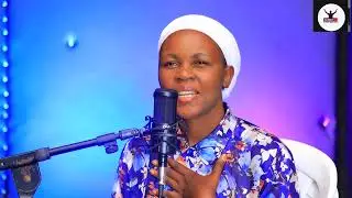 Joselyne aje mu nganzo  yo kuririmba yibutsa itorero ko rikwiriye kuba maso