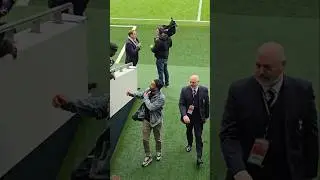 BENO&Icirc;T ASSOU-EKOTTO: Ex-Spurs Defender Arriving at the Stadium: Spurs Legends v AC Milan Legends