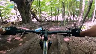 Riding the Horseshoe Valley - 2020 Giant Reign 2 29
