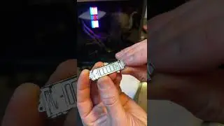 Как работает Taptic Engine от Apple &mdash; невероятно крутая технология, смазанная внутри! Магнитные т...