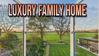 A recently renovated family home on the edge of the New Forest - Mike Read, Fine & Country