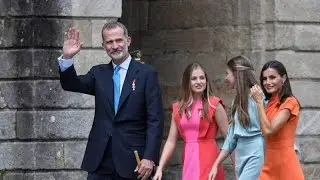 K&ouml;nig Felipe erinnert in Pilgerstadt Santiago an Goethe - Blicke auf Leonor und Sofia gerichtet