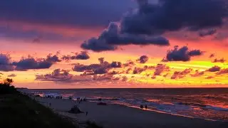 This awe-inspiring Sky & Sea composition is the epitome of sublime serenity || WooGlobe