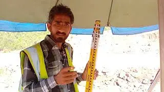 how to read staff reading in meter / how to read auto level staff