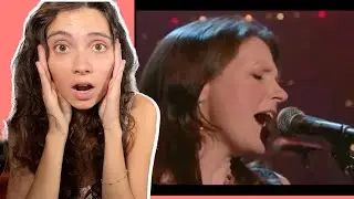 Певица впервые отреагировала на выступление Сьюзан Тедески — «It Hurts So Bad» вживую в Austin Ci...