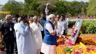 Narendra Modi Pays Tribute to Babasaheb Ambedkar