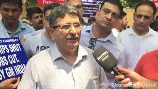 General Motors India Dealers Protest In New Delhi