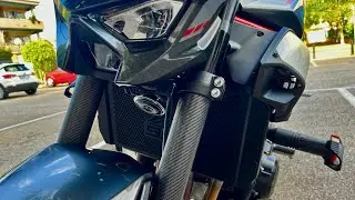 Kawasaki Z900 2025🔥🔥 Protector de horquilla Puig de carbono🔥🔥