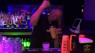 Service with Style! #bartendbetternow