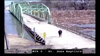 Flood fight timelapse: from roadway to washed out