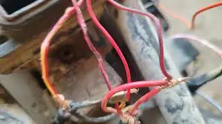 yamaha crux ka charjar kokese badle