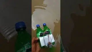 Bottle water boat ⛵ testing||school project #diy #batery #experiment