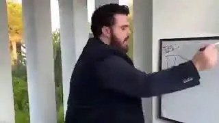 Ibai explicando