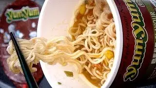 No.5179 YumYum (Thailand) Beef Flavour (Cup), European Version