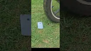 iphone ko Tor Dala Bike se / #iphone #broken #bike #experiment #viral