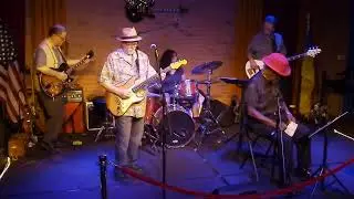 8-22 Big Pete Pearson, Scotty opens it up (hey mister)