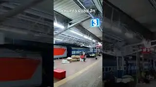 Kolkata ki sabse fastest train me journey *KHANA BHI MILA FREE*