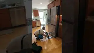 Crain Airsled moves 500 lb fridge from very tight space ⚒️ #tools #reels