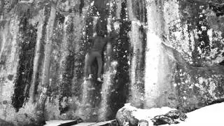 Val di Daone boulder In Visita 7a    Valter .wmv