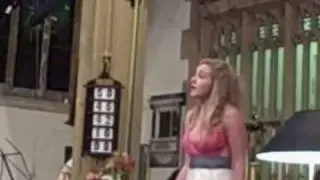 14 year old sings Italian song Sebben crudele-Festival winner