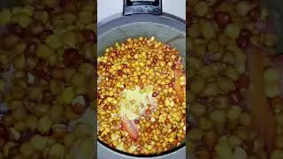 Mum Ki Recipe l Simple Easy & Tasty Chana Masala l Black Chana Recipe Prepared With Basic Ingredient