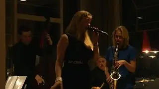 Jan Learbuch Orchestra ft Vivienne Aerts & Stephanie Francke