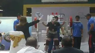 Sudamericano de Powerlifting equipado Quito 2013 primer intento de sentadilla ,cat hasta 84k.