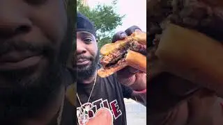 PB&Bacon burger Rollin Stoves, Food Truck, Downtown Detroit Music: TropicMusician: Jeff Kaale