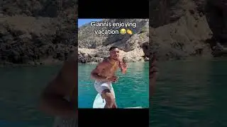 Giannis was vibing 😂 (via @giannis_an34/TT)