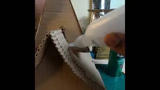 Everyone throws away cardboard... I built a house with it and sold it for $5000 (cost 0!) #4m