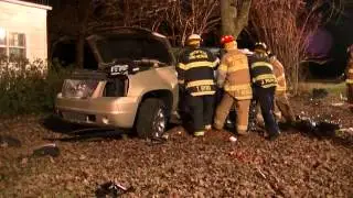 MVC-Pin/Fatal - Wilson's Mills FD/Smithfield FD/JCEMS 12-13-2013