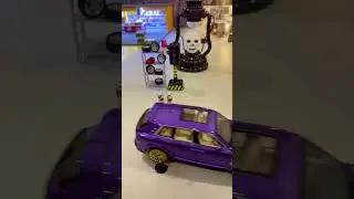 Speed Bump Challenge! 🚗💥 1:24 Model Car Rolls-Royce #car  #automobile #bumping