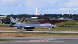 Стратегический бомбардировщик B-1B Lancer на авиабазе Мисава в 595 км от Приморского края