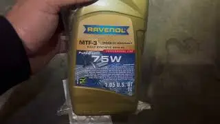 2000-2006 Toyota Tundra transfer case fluid change