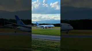 Boeing 787-8 de @aireuropa directo desde Madrid a Santiago.