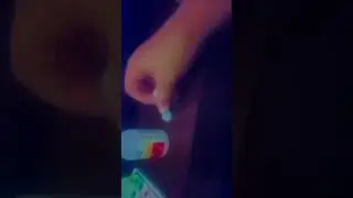 Slime de cola de silicone e agua