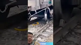 Emergency breack of train  #shortsfeed #indiantrains #trainskill #railcam #railtrack #expresstrain