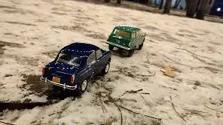 Москвич 410 против ГАЗ 22 4х4 scale 1/24