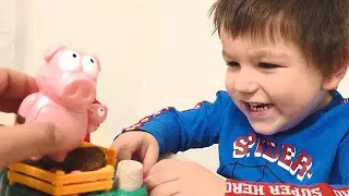 Unboxing Play Doh Animal Crew Pigsley and her Splashin' Pigs Farm Animal Playset