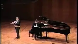 Poulenc FLUTE SONATA (3rd Mov.) _ James Galway