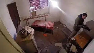 Разчистване и подреждане в стара селска къща. Бавно и сигурно напредвам.