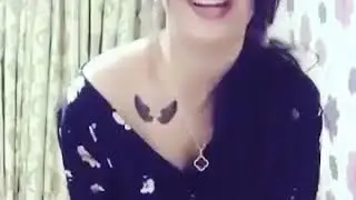 Beautiful Arabic Girl singing arabic song  2018 watch must