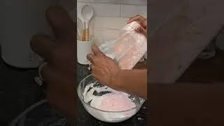 Easy Strawberry Cookie Recipe 😋
